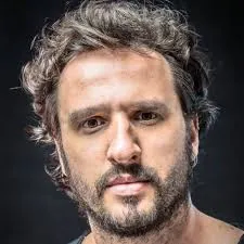 Depoimento de Thiago Kiss sobre a Banda Barbie Kills - Entretenimento Musical para Casamentos em Sorocaba e Itu